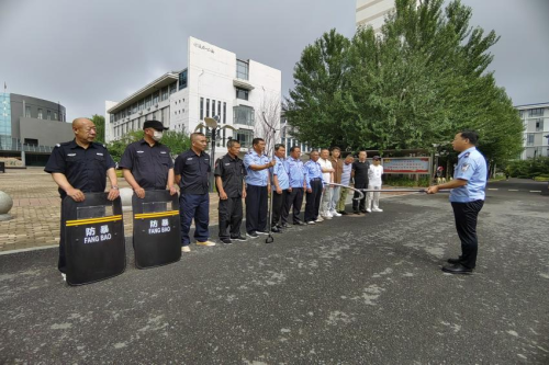 我院开展安全月反恐防爆应急演练培训活动